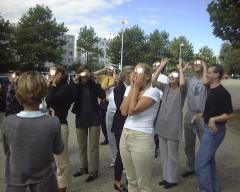 tn-aliens.jpg (10586 bytes)